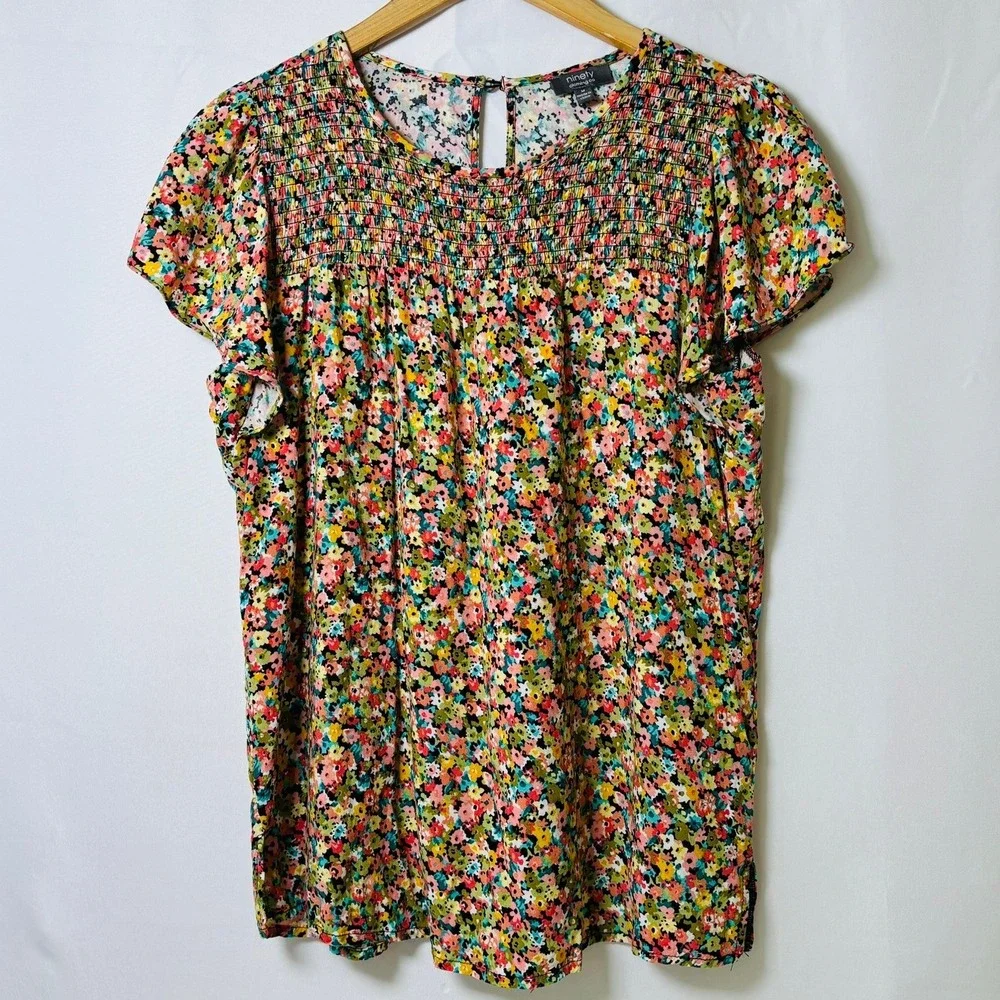 Ninety Blouse Women Medium Multicolor‎ Floral Smocked Flutter Sleeve Top